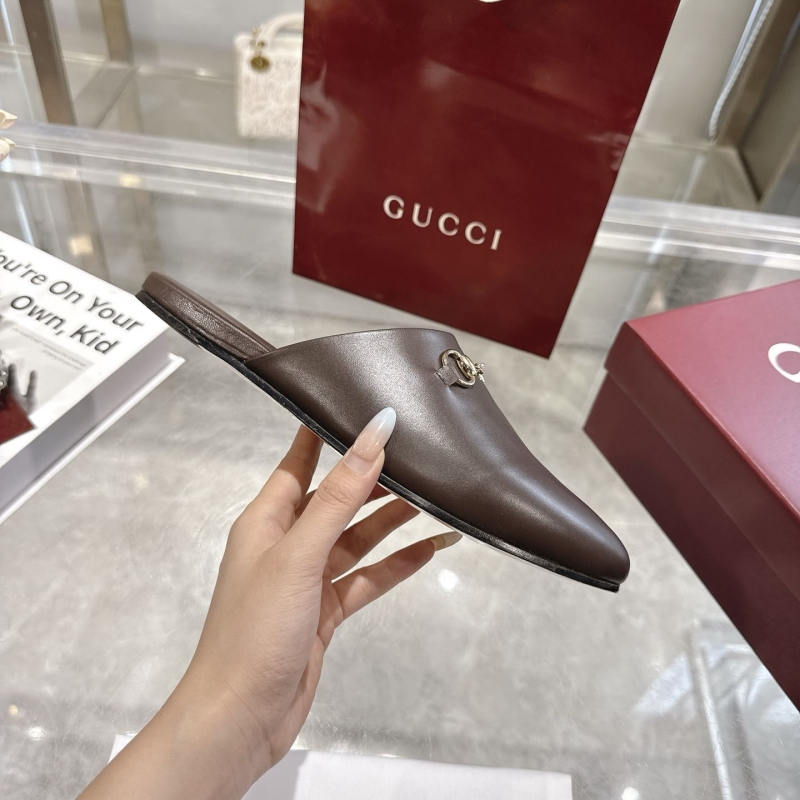 Gvc*1 slippers